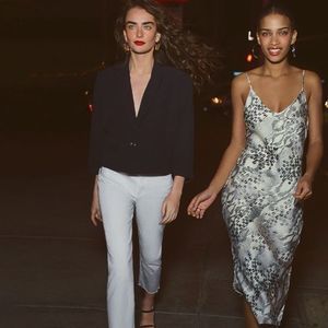 Supersoft Cropped One Button Blazer express Size L